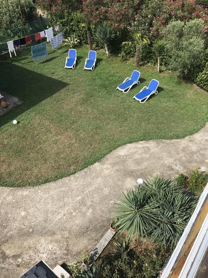 Dom U Morya Hotel Пицунда Екстериор снимка